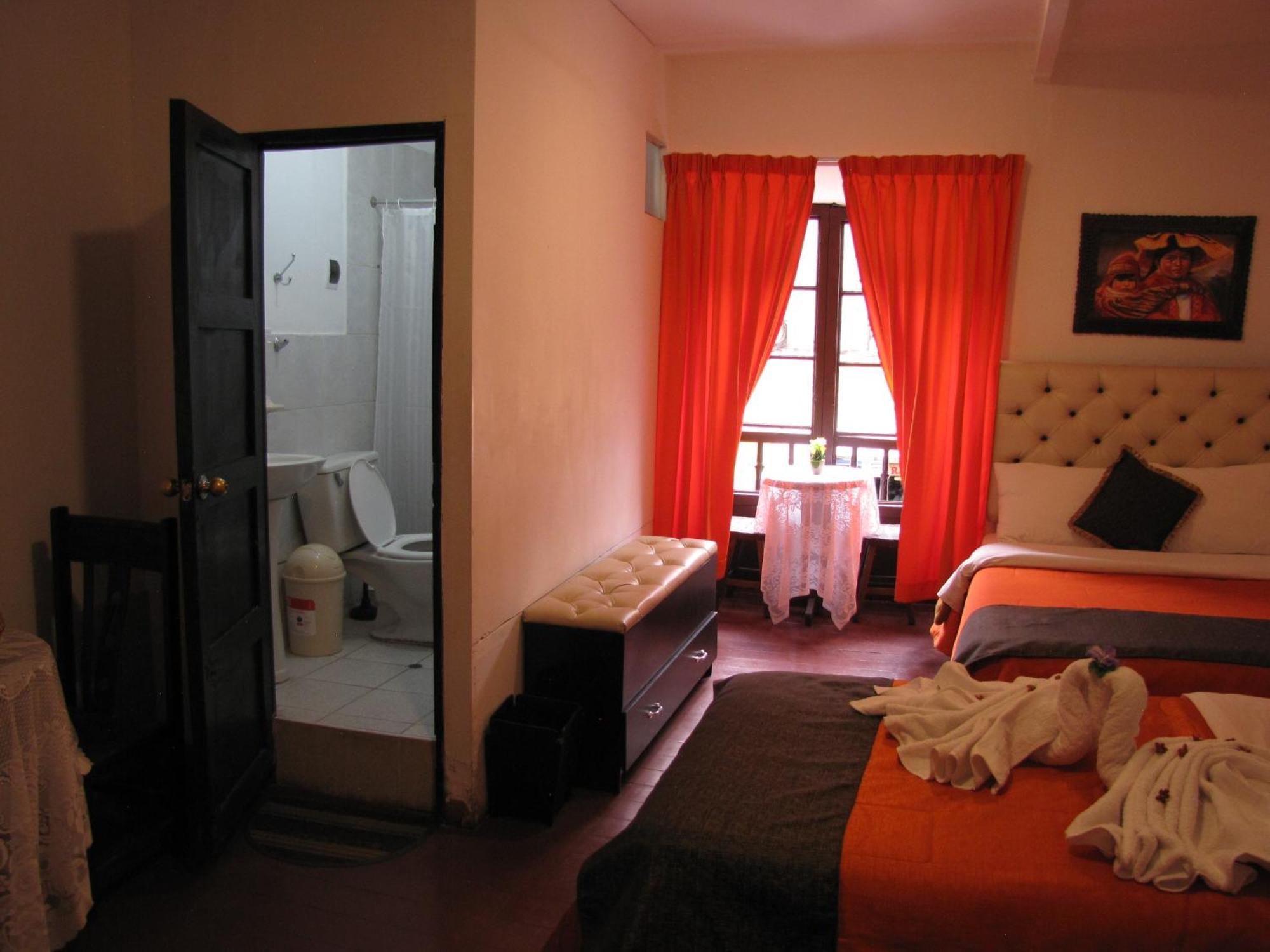 كوسكو Imperial Golden House Inn المظهر الخارجي الصورة