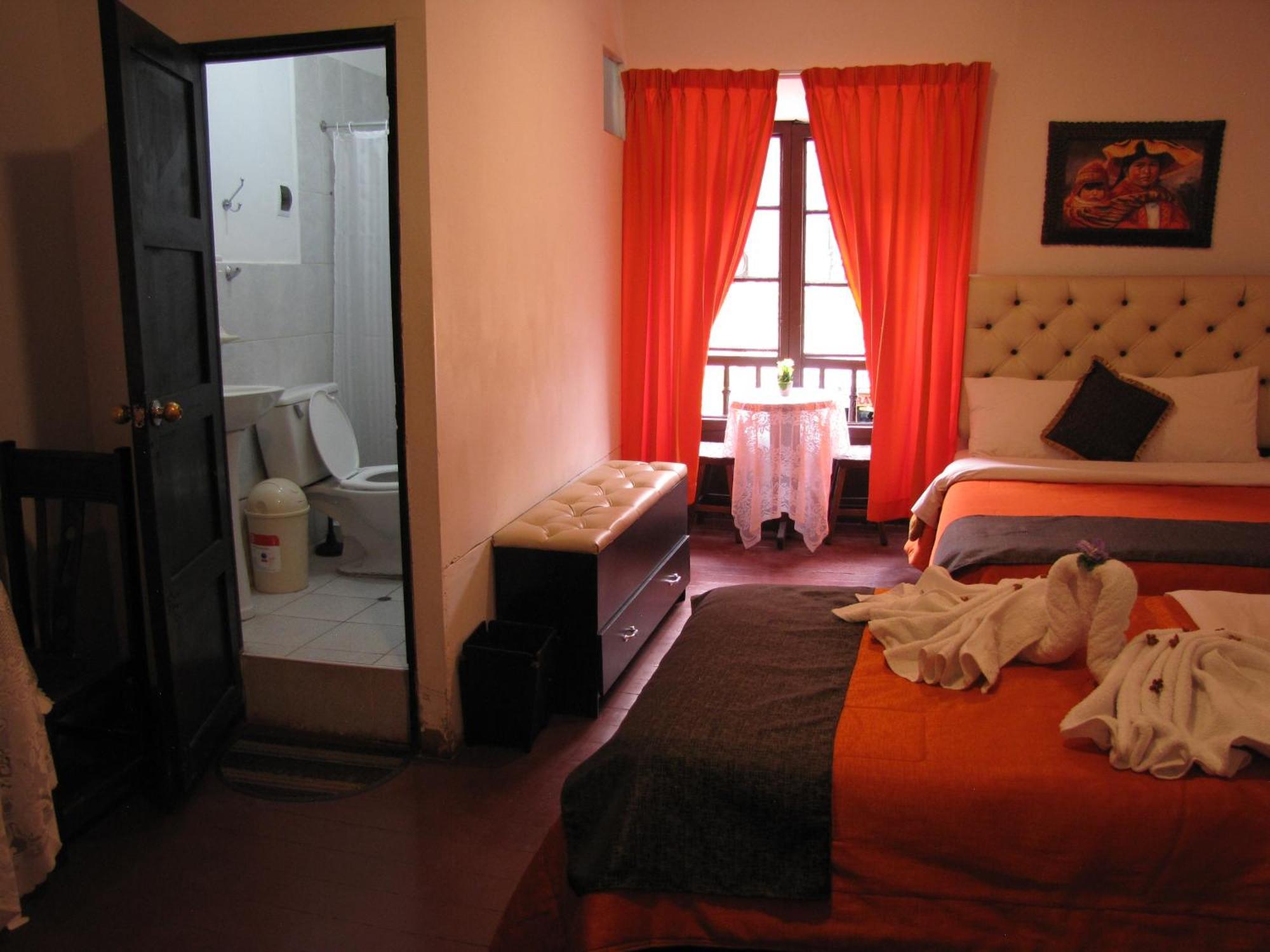كوسكو Imperial Golden House Inn المظهر الخارجي الصورة